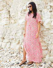 Load image into Gallery viewer, Women's Red Floral Ruched Waist Jersey Midi Dress with Pockets
